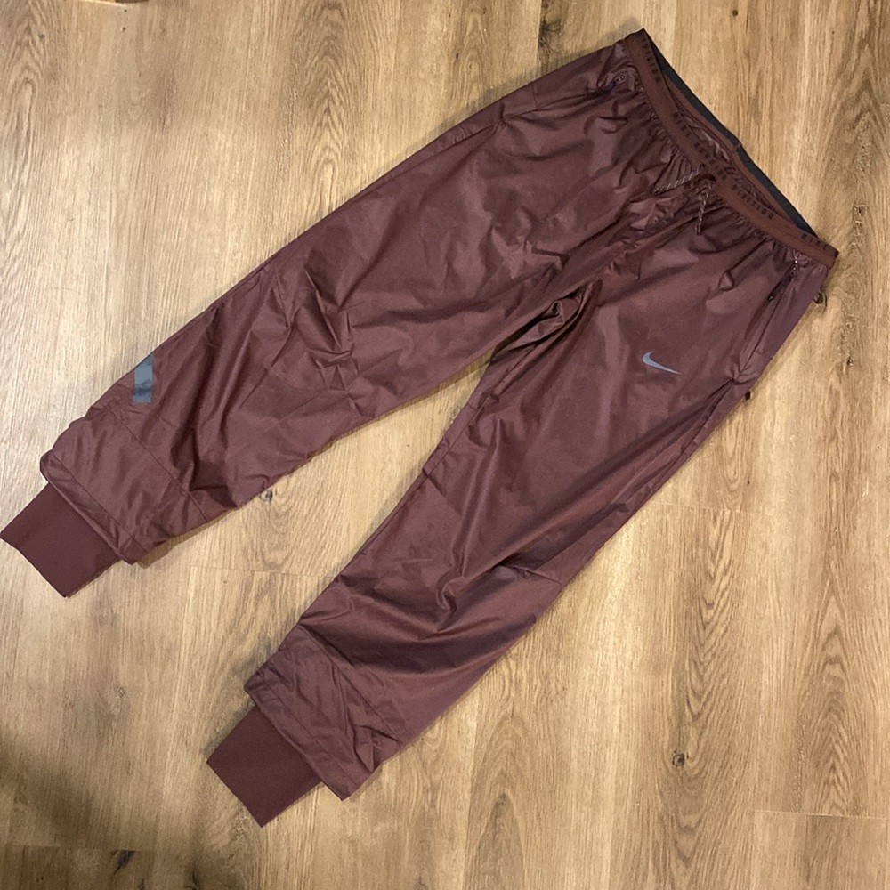 Nike Running Division Pants